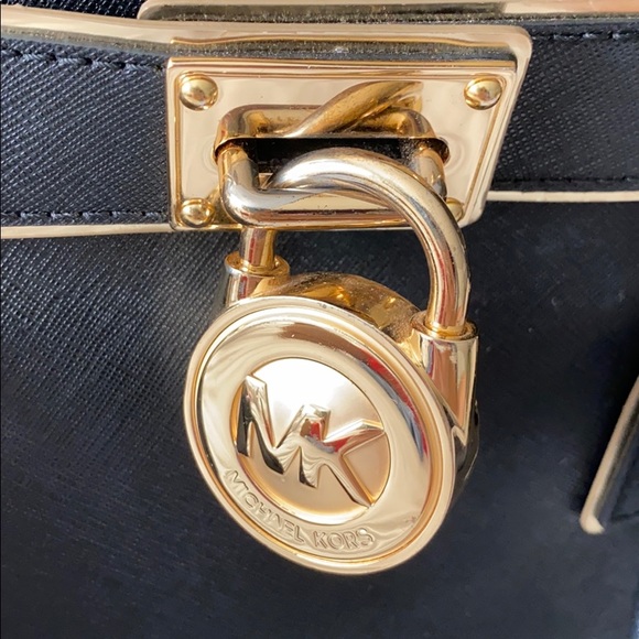 Black and Gold Michael Kors Chain Tote - Picture 2 of 7